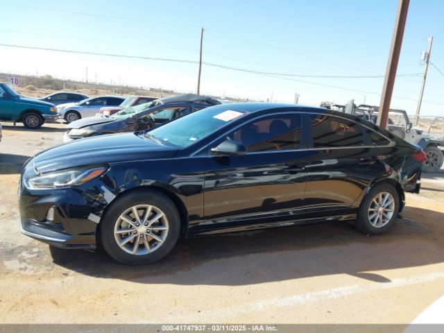 5NPE24AF4KH788295 Hyundai SONATA SE