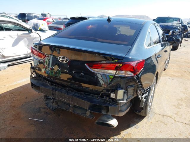 5NPE24AF4KH788295 Hyundai SONATA SE