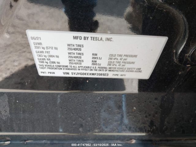 2021 TESLA MODEL Y 5YJYGDEEXMF208923 Photo 8