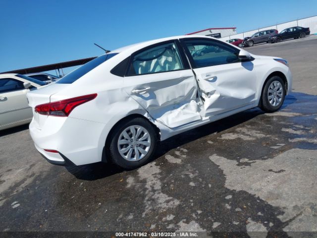 3KPC24A63NE157599 Hyundai ACCENT SE