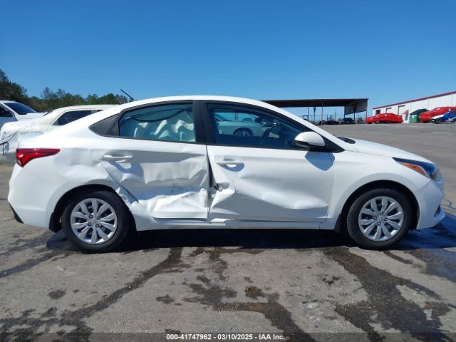 3KPC24A63NE157599 Hyundai ACCENT SE