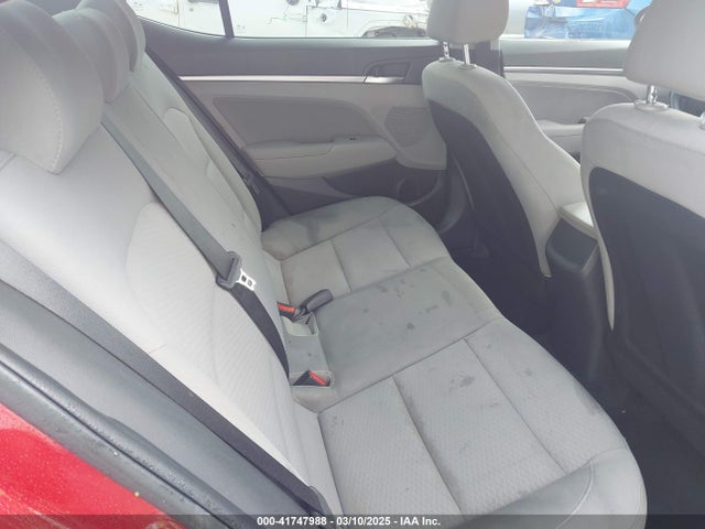 5NPD84LF8LH567842 Hyundai ELANTRA SEL