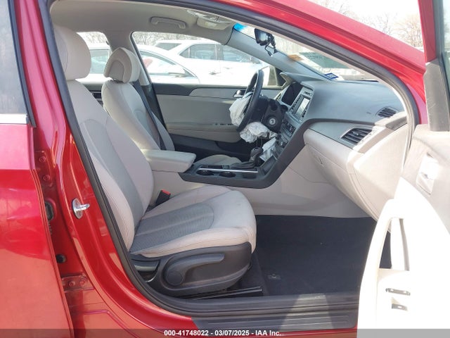 5NPE24AFXHH440154 Hyundai SONATA SE