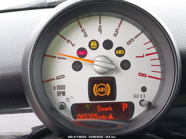 2013 MINI CLUBMAN WMWZF3C51DT489508 Photo 6