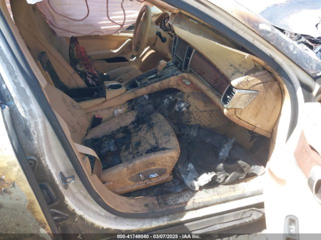 2011 PORSCHE PANAMERA WP0AA2A74BL010735 Photo 4