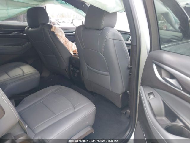 5GAERBKW3PJ205651 Buick Enclave Essence Fwd