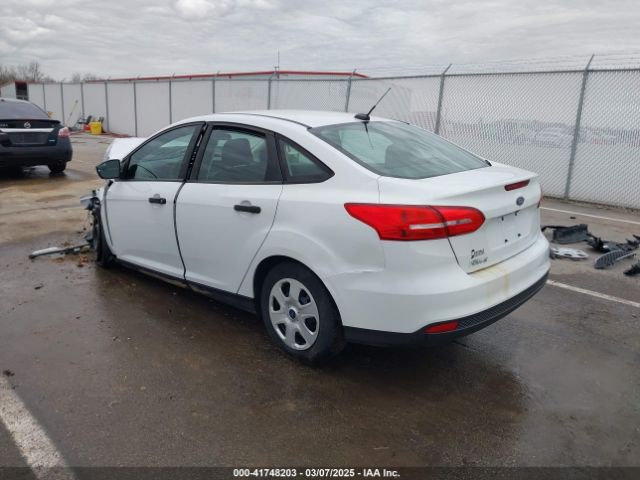 1FADP3E24HL307261 Ford FOCUS S