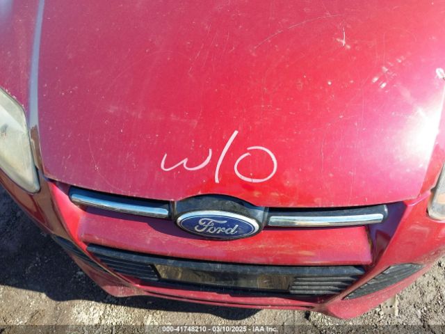 1FADP3J21EL240278 Ford Focus Titanium