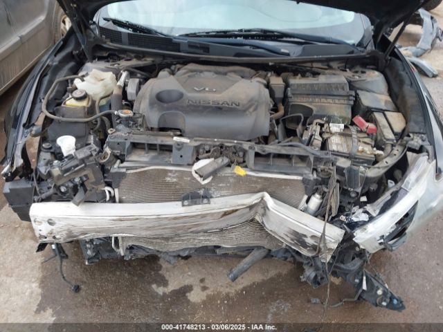 1N4AA6AP7JC385580 Nissan Maxima 3.5 Sv