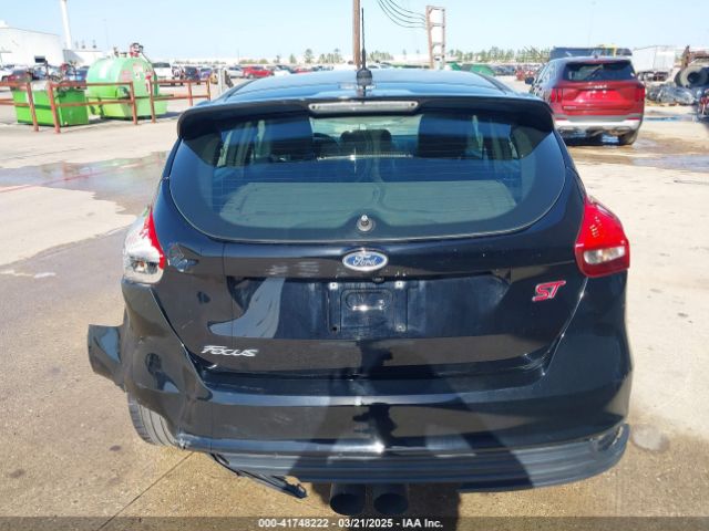 1FADP3L95JL332577 Ford FOCUS ST