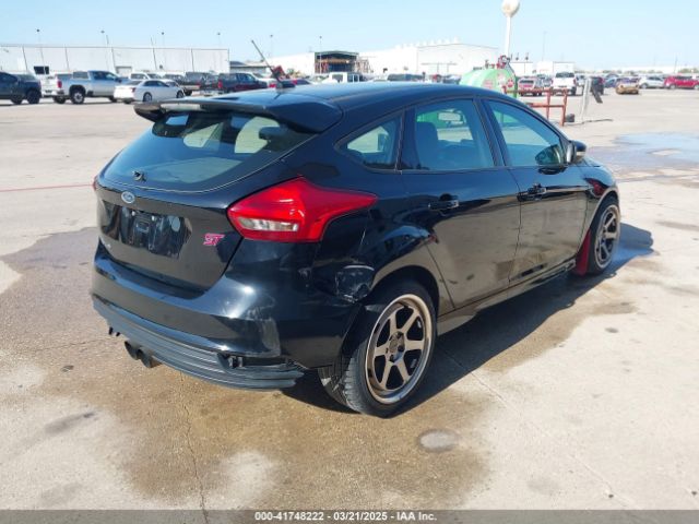 1FADP3L95JL332577 Ford FOCUS ST