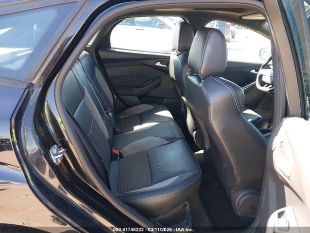 1FADP3L95JL332577 Ford FOCUS ST