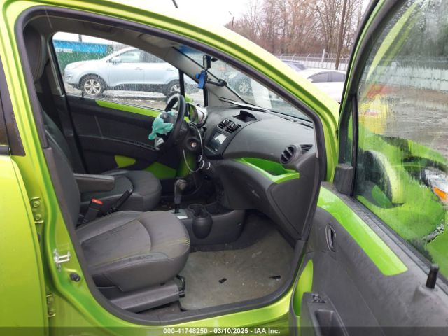 KL8CD6S99EC584817 Chevrolet Spark 1lt Auto
