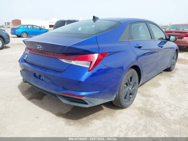 5NPLM4AG1NH058908 Hyundai ELANTRA SEL