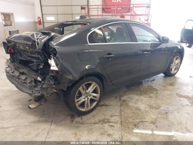 YV126MFC6F1313759 Volvo S60 T5 Premier Plus