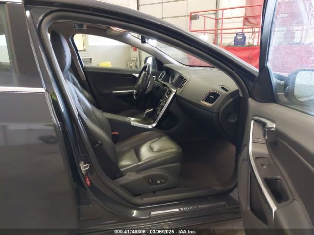 YV126MFC6F1313759 Volvo S60 T5 Premier Plus