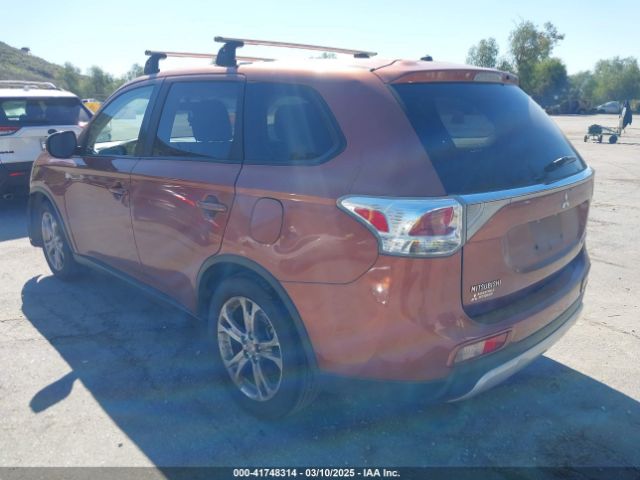 2015 MITSUBISHI OUTLANDER JA4AD3A32FZ003726 Photo 2