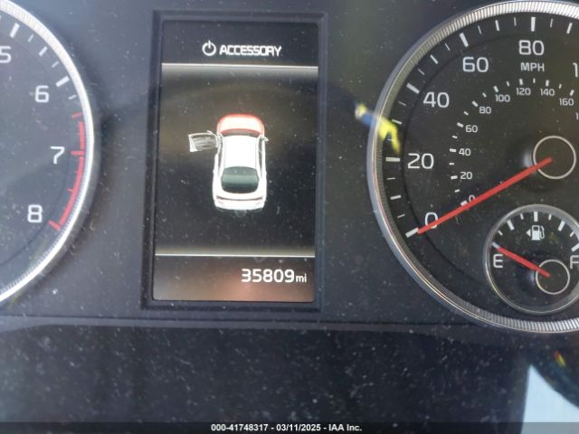 5XXG14J22PG172137 KIA K5 LXS