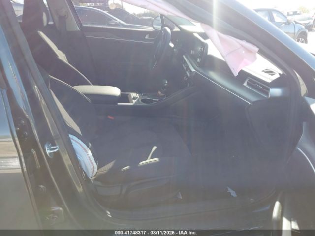 5XXG14J22PG172137 KIA K5 LXS