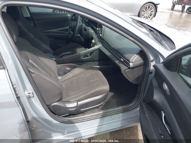 KMHLM4AG1MU144395 Hyundai ELANTRA SEL