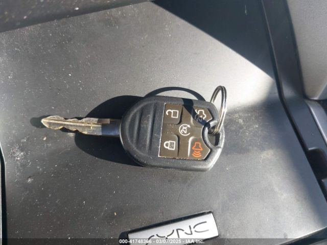 1FM5K7D83FGC21211 Ford EXPLORER XLT