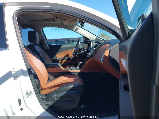 2GNFLGE37H6272777 Chevrolet Equinox Premier