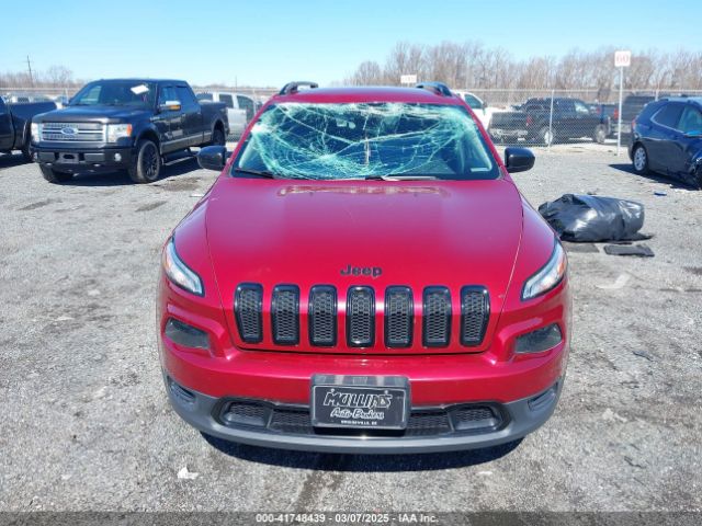 1C4PJMAB8HW648052 Jeep Cherokee Altitude 4x4