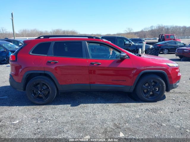 1C4PJMAB8HW648052 Jeep Cherokee Altitude 4x4