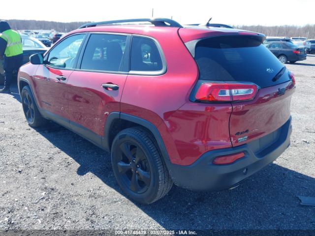 1C4PJMAB8HW648052 Jeep Cherokee Altitude 4x4