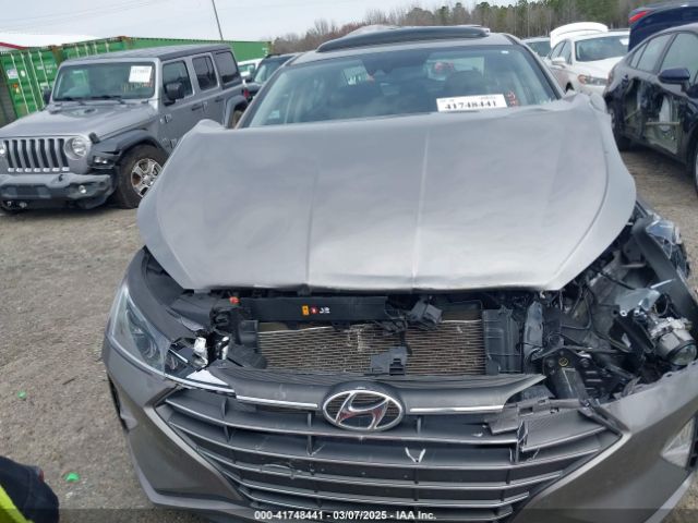 KMHD84LF2LU905852 Hyundai Elantra Value Edition