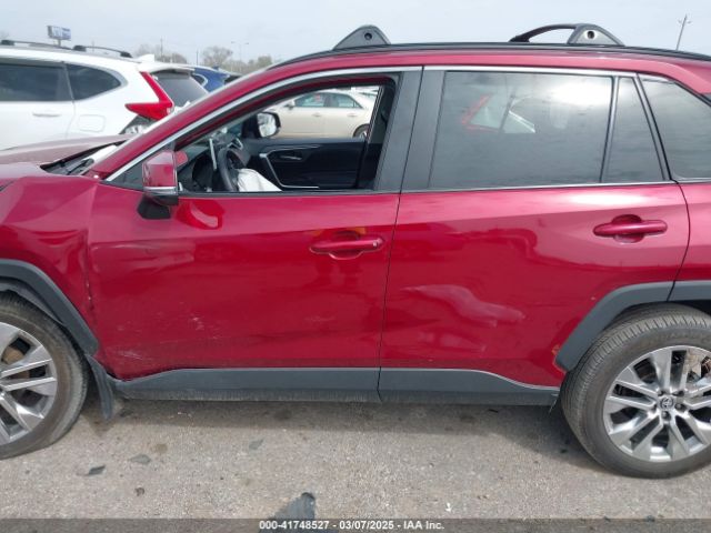 2T3C1RFV3PW298213 Toyota Rav4 Xle Premium