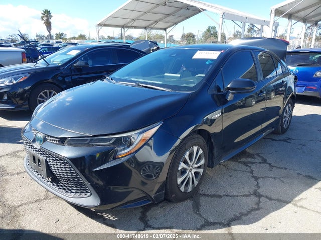 Toyota Corolla Hybrid Le 2020 JTDEBRBE1LJ000908 Image 2