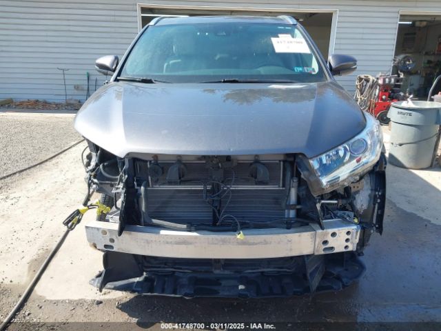 5TDDGRFHXJS043578 Toyota Highlander Hybrid Limited