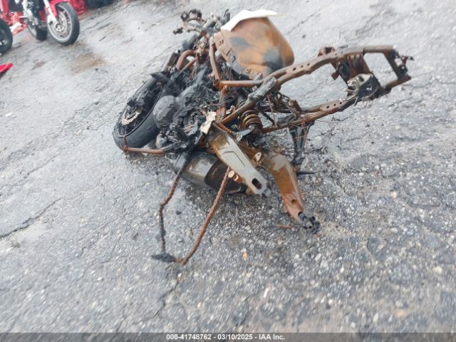 2022 KAWASAKI EX650 ML5EXEN18NDA50769 Photo 2