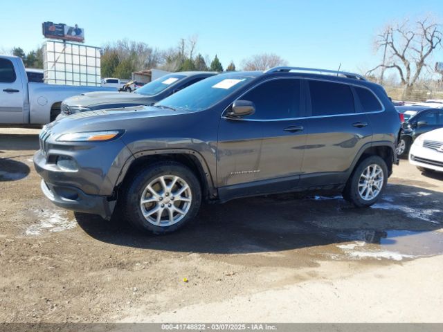 1C4PJLCB2GW160141 Jeep Cherokee Latitude