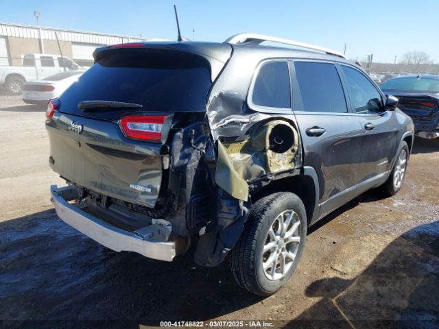 1C4PJLCB2GW160141 Jeep Cherokee Latitude