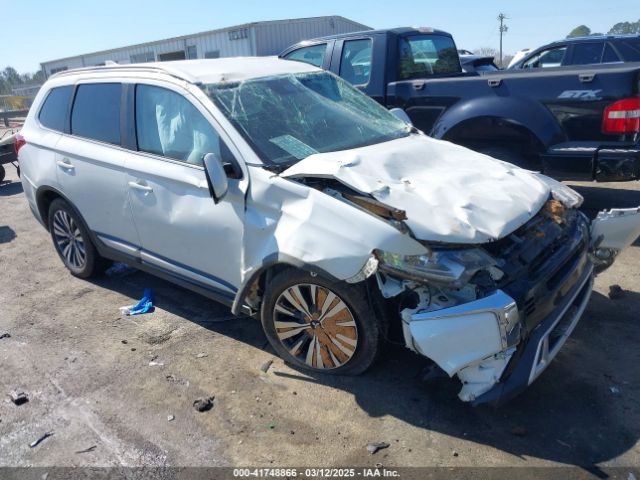2020 MITSUBISHI OUTLANDER JA4AD3A3XLZ040079 Photo 0