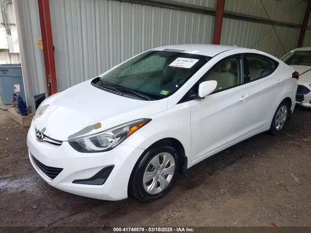 Hyundai ELANTRA SE 2016 5NPDH4AE1GH795021 Image 2