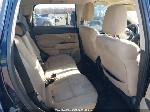 JA4AZ3A37LZ003556 Mitsubishi Outlander Es 2.4 S-awc