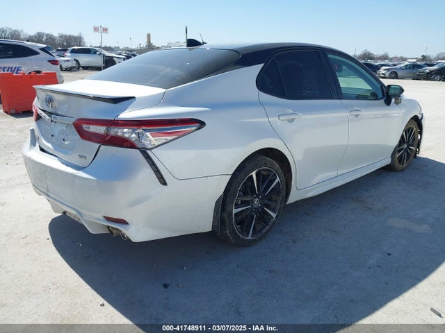 4T1B61HK2KU197084 Toyota CAMRY XSE