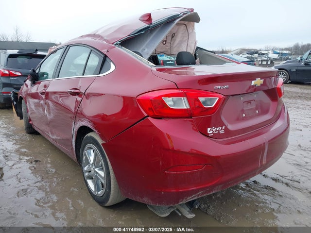 1G1BE5SM0H7238949 Chevrolet Cruze Lt Auto