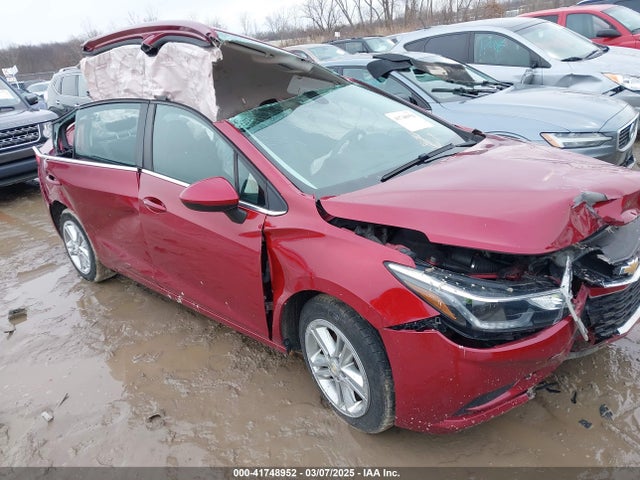 1G1BE5SM0H7238949 Chevrolet Cruze Lt Auto