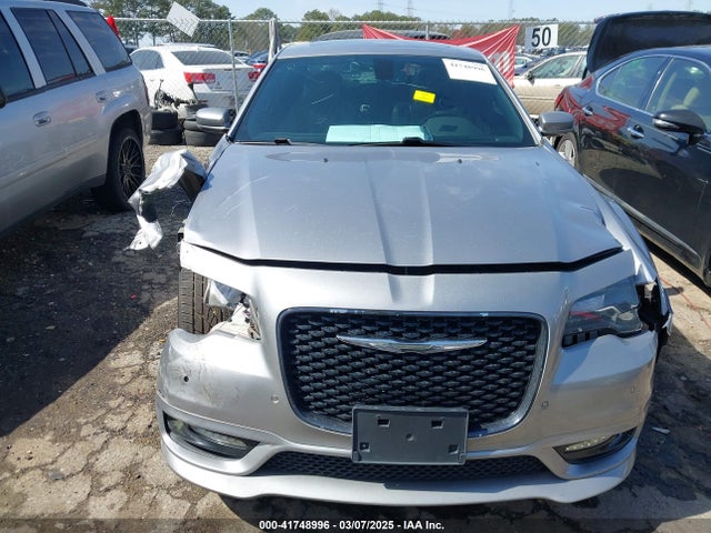 2C3CCABGXJH243837 Chrysler 300 300s