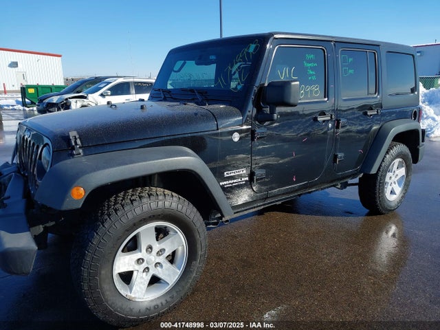 1C4BJWDG3FL771138 Jeep Wrangler Unlimited Sport
