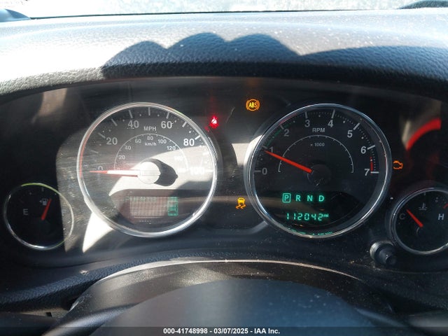 1C4BJWDG3FL771138 Jeep Wrangler Unlimited Sport
