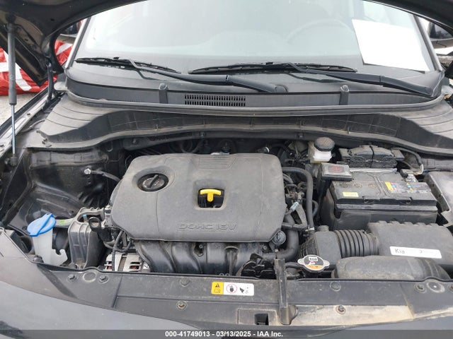 KNDJ23AU9N7183964 KIA SOUL LX