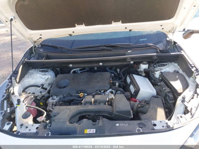 2023 TOYOTA RAV4 2T3W1RFV7PC215820 Photo 9