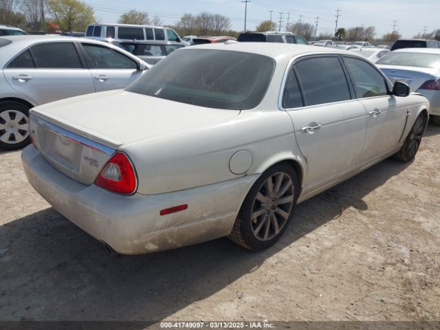 2008 JAGUAR XJ SAJWA82BX8SH28725 Photo 3