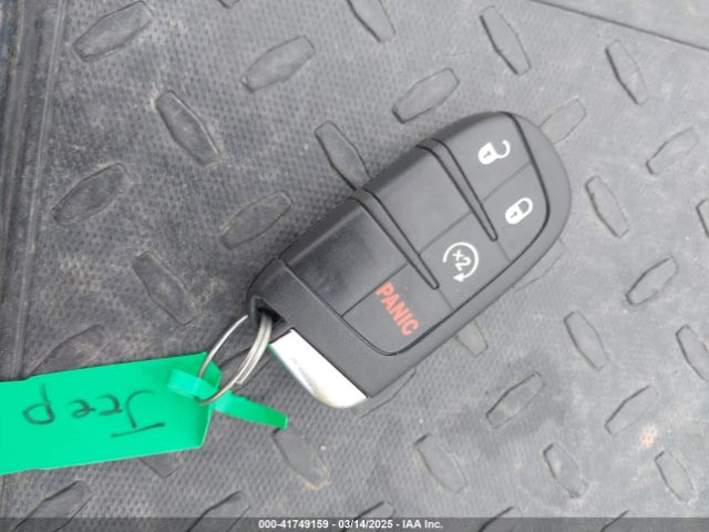 ZACNJDB17NPN85853 Jeep Renegade Latitude 4x4
