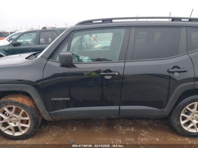 ZACNJDB17NPN85853 Jeep Renegade Latitude 4x4